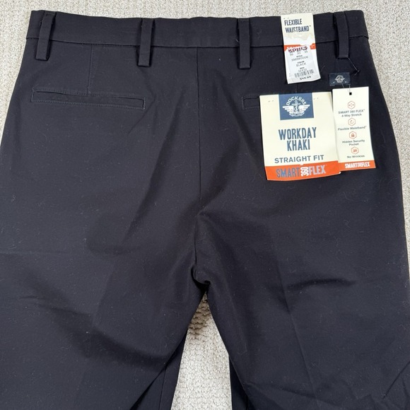 NWT Dockers Men's 34x30 Workday Khaki Black Straight Fit Flex Chino Pants - Picture 1 of 8